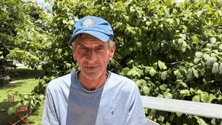 Un român s-a întors acasă după 44 de ani în care familia l-a crezut mort. Cum a reușit să ajungă în țară
