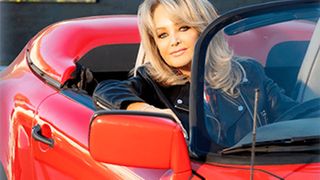 Veste bună pentru fanii celebrei Bonnie Tyler. Artista a ieșit din comă. „Rămâne în stare gravă la terapie intensivă”