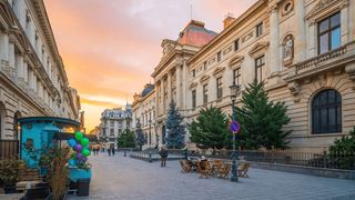 Doi americani au petrecut 72 de ore în București! Ce i-a impresionat cel mai mult în Capitală: „Aici mă simt cel mai bine”