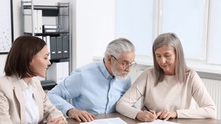 Cum au ajuns doi pensionari să trăiască „în lux”, fără datorii: „Noi nu am făcut niciodată așa ceva”