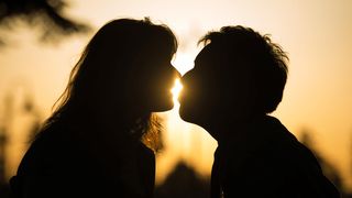 Ce cred bărbații că este romantic, dar de fapt nu este. „Doamne, vă rog, nu faceți niciodată asta”