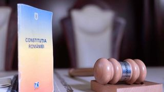 Pensionarii rom&acirc;ni și-ar putea c&acirc;știga dreptul la indexarea pensiilor, &icirc;n Justiție