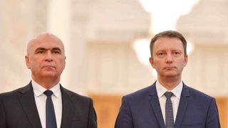 Laudele Guvernului demis Bolojan nu-i impresionează pe investitori și ne penalizează cu cele mai mari dob&acirc;nzi din UE