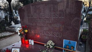 REPORTAJ: Revoluția uitată. C&acirc;nd eroii sunt &icirc;nlocuiți cu Ceaușescu