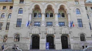 Șefa departamentului Transporturi din Primăria Capitalei: „Și eu m-am dat jos ori cu bâta, ori cu pistolul, la șoferul de taxi”