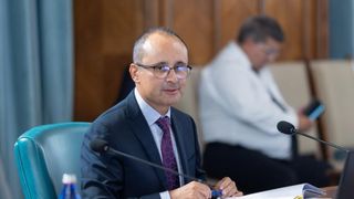 Flit pentru toate instituțiile strategice ale statului. De la Bolojan pentru Ciucu - 105 milioane de euro nerambursabili&nbsp;