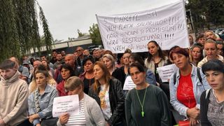 Fabrica dronelor militare rom&acirc;nești: muncitori morți de foame, conduși de clubul pensionarilor bogați