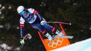 Lindsey Vonn, accident terifiant la JO Milano-Cortina 2026. Schioarea de 41 de ani, transportată cu elicopterul la spital după o căzătură devastatoare