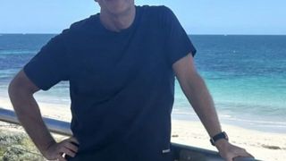 El este bărbatul atacat mortal de un rechin alb, &icirc;n Australia. Trupul său &icirc;ncă nu a fost găsit
