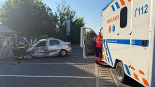 O ambulanță care transporta un copil la spital, implicată &icirc;ntr-un grav eveniment rutier la Iași. C&acirc;te victime sunt