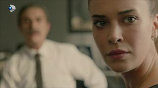 Rezumat episodul 1 &bdquo;O nouă șansă&rdquo;, difuzat &icirc;n 2 februarie 2026 la Kanal D: Sadi se hotărăște să rupă definitiv legătura cu trecutul său și se angajează, sub acoperire, ca profesor de geografie