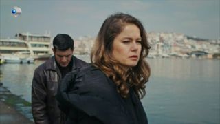 Rezumat episodul 73 &bdquo;Fata de la fereastră&rdquo;, difuzat &icirc;n 16 ianuarie 2026 la Kanal D: Nalan află adevărul despre Hayri și renunță la relația cu el