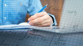 Simulare Evaluarea Națională Matematică 2026: Care sunt subiectele și baremele de azi