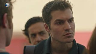 Rezumat episodul 2 &bdquo;O nouă șansă&rdquo;, difuzat &icirc;n 3 februarie 2026 la Kanal D: Araz află adevărul despre cei cinci elevi și se asigură că aceștia nu vor avea o viață prea ușoară &icirc;n liceu