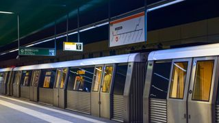 Angajații Metrorex amenință cu greva generală. Ce salarii cer sindicaliștii