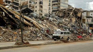 Ziua 48 de conflict &icirc;n Orientul Mijlociu. Iranul ia &icirc;n calcul o măsură care ar permite trecerea navelor prin Str&acirc;mtoarea Ormuz. Peste 250 de persoane și-au pierdut viața &icirc;n Liban