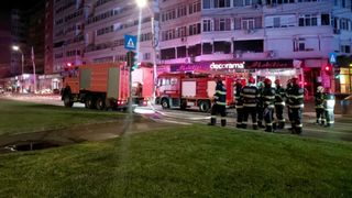 BREAKING NEWS Momentul &icirc;n care o dronă rusească s-a prăbușit pe un bloc cu zece etaje din Galați. Cum arată apartamentul lovit