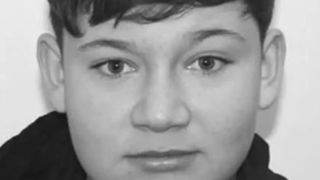 Mesajul sf&acirc;șietor postat de sora lui Mario Berinde, la 40 de zile de la oribila crimă. Cum arată acum morm&acirc;ntul adolescentului