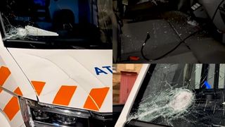 Șapte persoane au fost reținute la Cluj, după ce o ambulanță a fost atacată și lovită cu b&acirc;te și topoare. Mărturiile cumplite ale ambulanțierilor