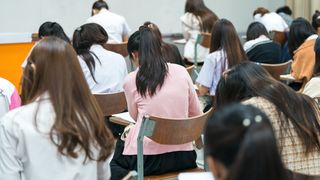 Data la care intră intră primele burse școlare. Bursa socială se plătește abia &icirc;n noiembrie