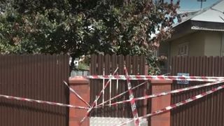 O femeie din Galați, găsită fără suflare &icirc;n casa concubinului ei. Era moartă de două săptăm&acirc;ni