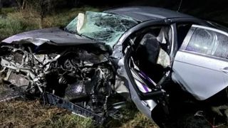 Cinci persoane &icirc;ncarcerate &icirc;n urma unui grav eveniment rutier &icirc;n Cluj! Două mașini s-au izbit puternic