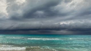 Prognoza meteo ANM pentru miercuri, 10 iunie 2026. Meteorologii anunță ploi &icirc;nsoțite de descărcări electrice, inclusiv &icirc;n București