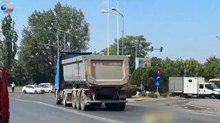Primele declarații ale șoferului de TIR care a spulberat o mamă, un copil și o bunică &icirc;n Capitală. Cum s-ar fi petrecut tragedia