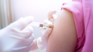 Cum poți face gratuit vaccinul antigripal &icirc;n Rom&acirc;nia. Anunțul făcut de Ministerul Sănătății