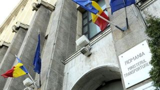 BREAKING NEWS Un lift din Ministerul Transporturilor s-a prăbușit &icirc;n gol mai multe etaje. Șapte persoane se aflau &icirc;n interior