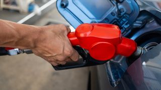 Preț carburanți marți, 23 decembrie 2025: Ce preț are motorina azi comparativ cu zilele precedente