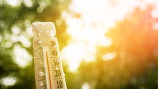 Prognoza meteo pentru următoarele patru săptăm&acirc;ni. Meteorologii ANM anunță temperaturi peste normalul perioadei