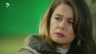 Rezumat episodul 52 &bdquo;Fata de la fereastră&rdquo;, difuzat &icirc;n 17 decembrie la Kanal D: Un nou conflict apare &icirc;ntre Cana și Alp după ce acesta află că soția lui a păstrat copilul lui Sedat, iar Nalan se hotărăște să divorțeze