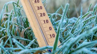 Frigul pune stăp&acirc;nire pe Rom&acirc;nia. Temperaturile coboară p&acirc;nă la -4 grade, la &icirc;nceput de octombrie