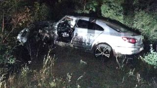 Un adolescent de 17 ani și-a pierdut viața sub privirile fratelui său, după ce a intrat cu mașina &icirc;ntr-un st&acirc;lp. T&acirc;nărul nu avea permis
