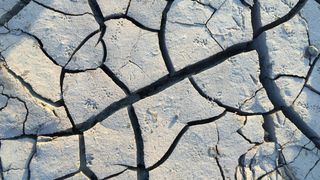 România s-a cutremurat la 3,9 grade, în zona seismică Vrancea! Până unde s-a simțit