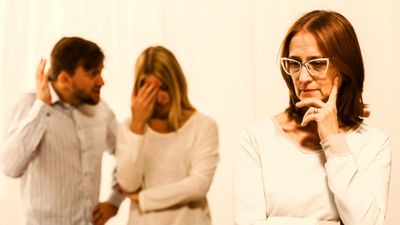 Am aflat secretul teribil al soacrei mele, iar acum nu știu ce să fac! Cum aș putea să îi spun soțului așa ceva!?!