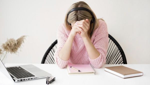 Momentul c&acirc;nd corpul &icirc;ți spune STOP: ăsta este primul semn!