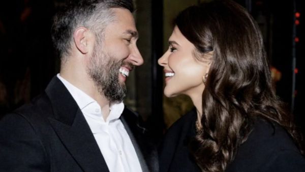 Au apărut imaginile cu Monica B&acirc;rlădeanu și Valeriu Gheorghiță. Cum au fost surprinși cei doi, &icirc;n vacanță