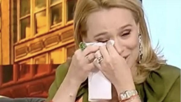 Mama Andreei Esca, &icirc;n centrul unui val de critici &icirc;n mediul online. Cum a reacționat prezentatoarea PRO TV