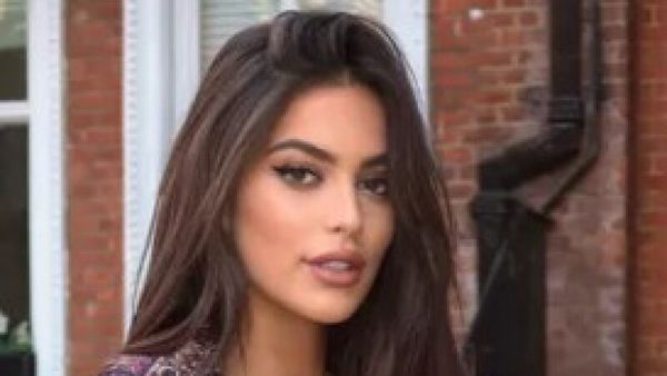 Eva Zaharescu, surprinsă din nou &icirc;n compania lui! Fiica Andreei Berecleanu a fost fotografiată &icirc;n București alături de bărbatul cu care a mai apărut &icirc;n ultimele luni. Ce au pozat paparazzii?