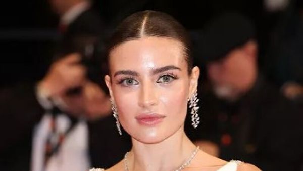 Rochia din satin alb care a eclipsat divele de la Hollywood! Cum a apărut Ana Bodea la Cannes