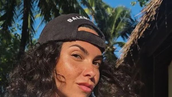 Inna, imagini spectaculoase &icirc;n costum de baie, pe plaja din Maldive. Reacția fanilor: &bdquo;Ce frumusețe!&rdquo;