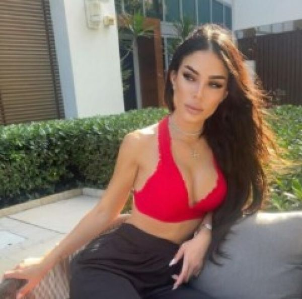 Trăiește &icirc;n lux discret la Miami! Cum arată Ioana Țiriac la 28 de ani: Cu ce se ocupă singura fiică a miliardarului rom&acirc;n [9 FOTO]