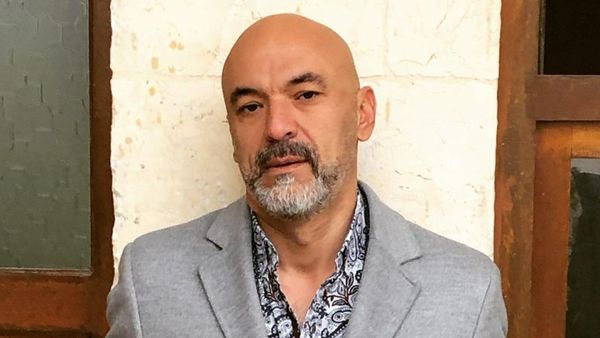 Kaan &Ccedil;akır, actorul care joacă rolul Zafer &icirc;n serialul Inimă rebelă, apariție de senzație alături de soția sa