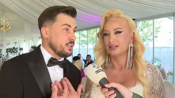 VIDEO Simona Trașcă și Marian Buzilă și-au unit destinele &icirc;ntr-o ceremonie religioasă intimă plină de emoție și surprize
