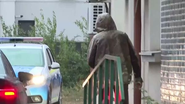 VIDEO Actorul Toma Cuzin, cunoscut drept Firicel, reținut după un accident rutier &icirc;n Telorman: suspiciuni de conducere sub influența drogurilor