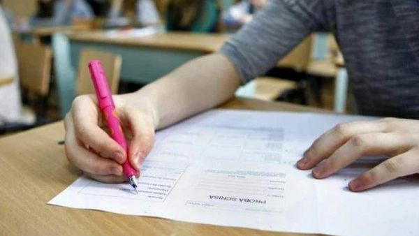 UPDATE Ce subiecte au picat la proba scrisă la Limba și literatură rom&acirc;nă, la Bacalaureat 2026. Iată ce au avut de rezolvat elevii