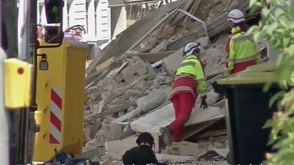 BREAKING NEWS Una dintre rom&acirc;ncele prinse sub dăr&acirc;mături &icirc;n Germania, a fost găsită moartă