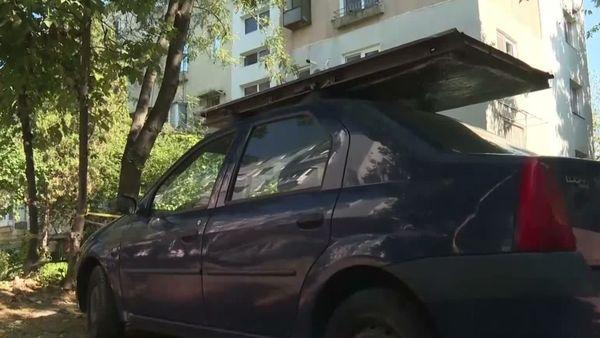 ViDEO Octombrie aduce scumpiri pentru locuințe și șoferi: TVA majorat și roviniete mai scumpe